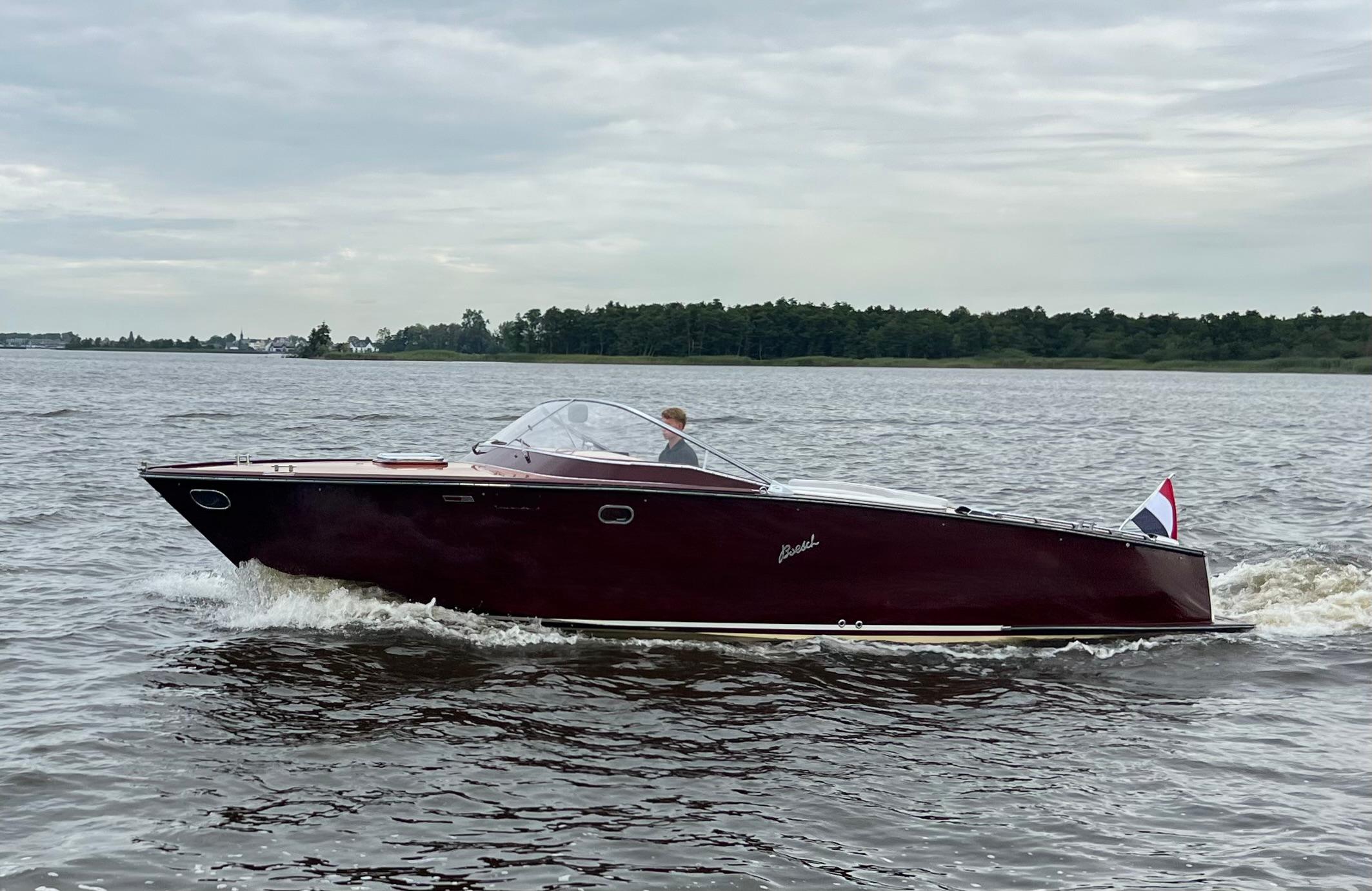 Boesch 850 Runabout Deluxe — foto 20 van 40