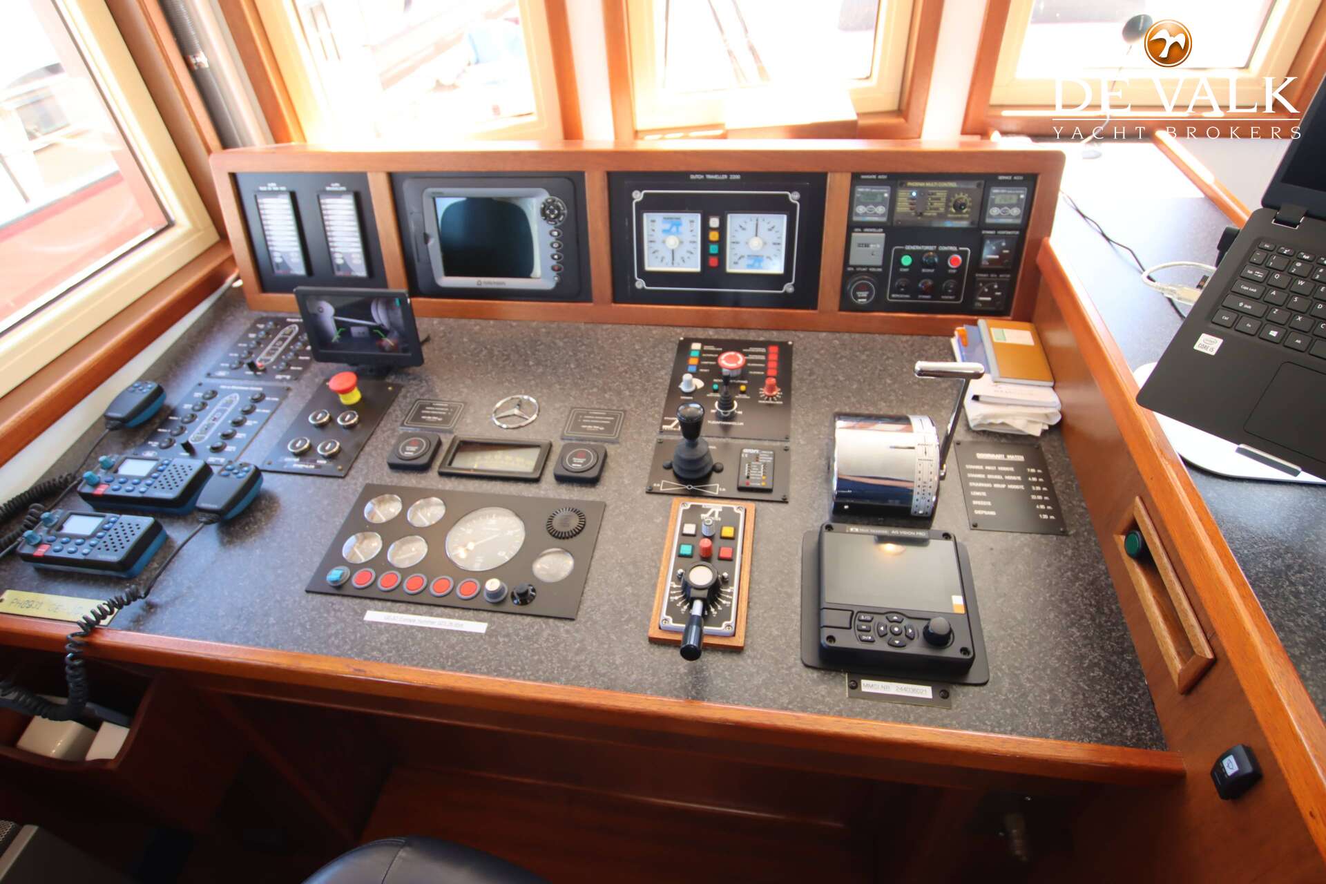 Luxe motor 22 m — foto 17 van 37