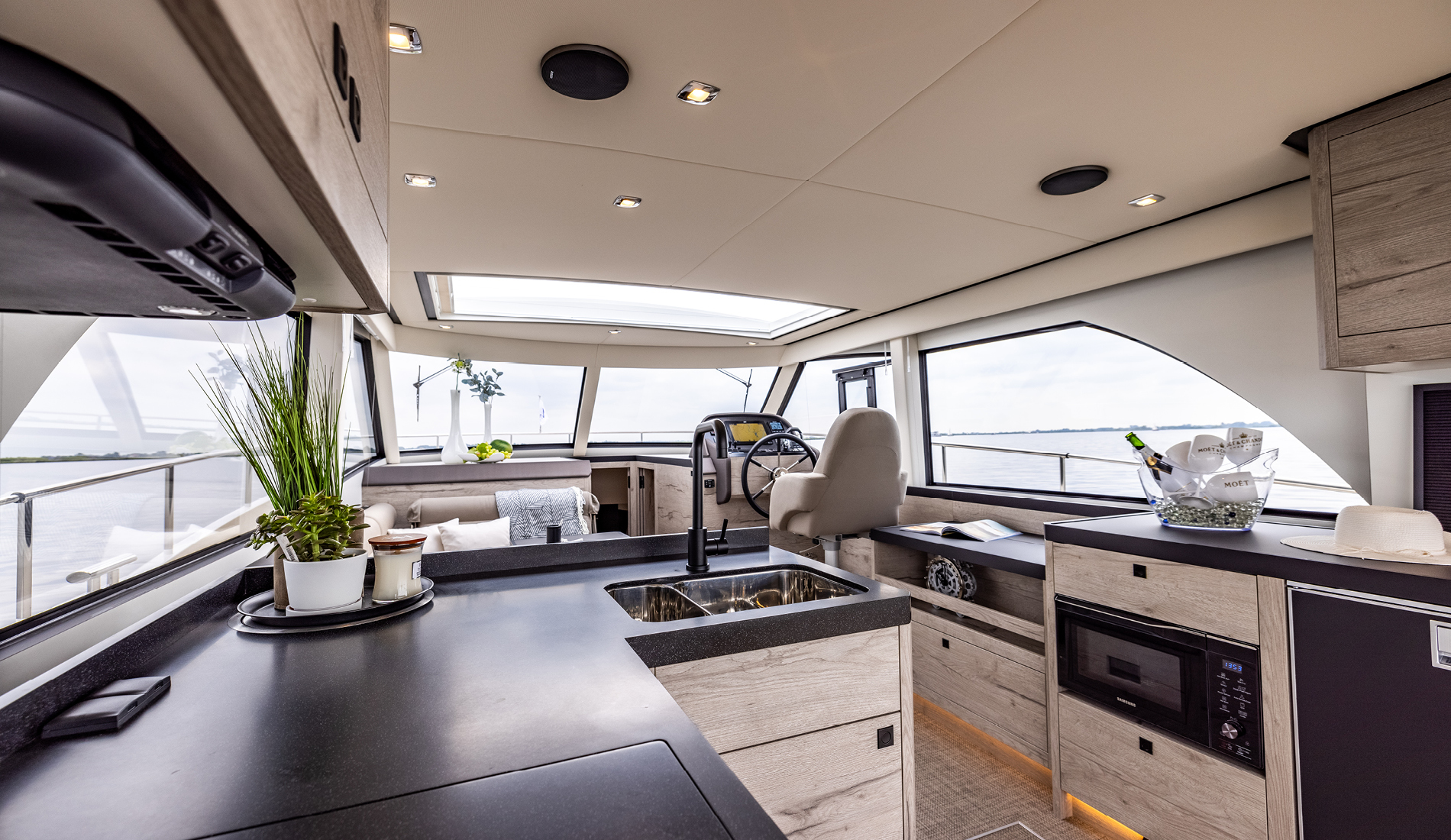 Boarncruiser 1280 Elegance — foto 21 van 34