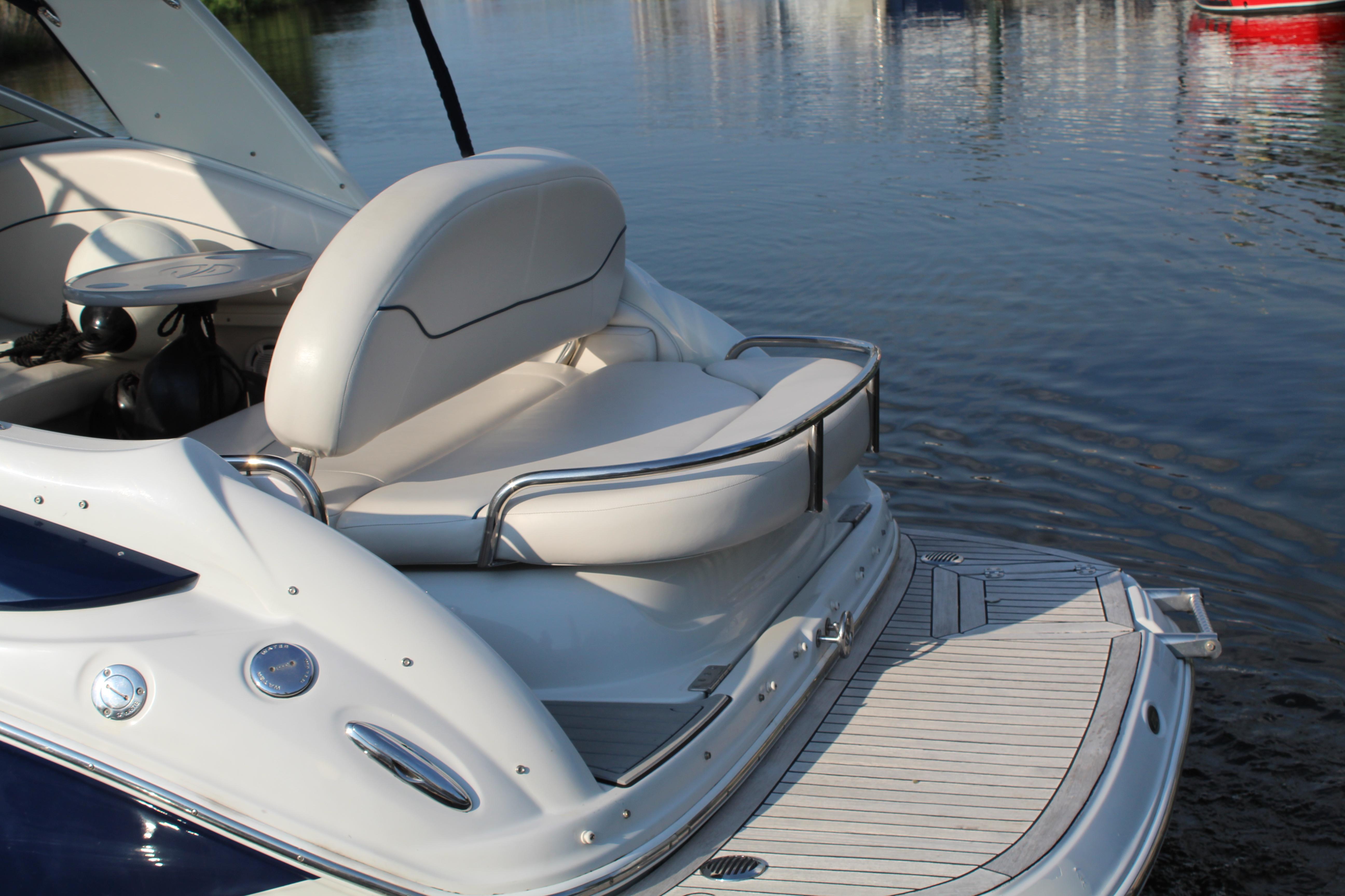 Crownline 270 CR — foto 7 van 25