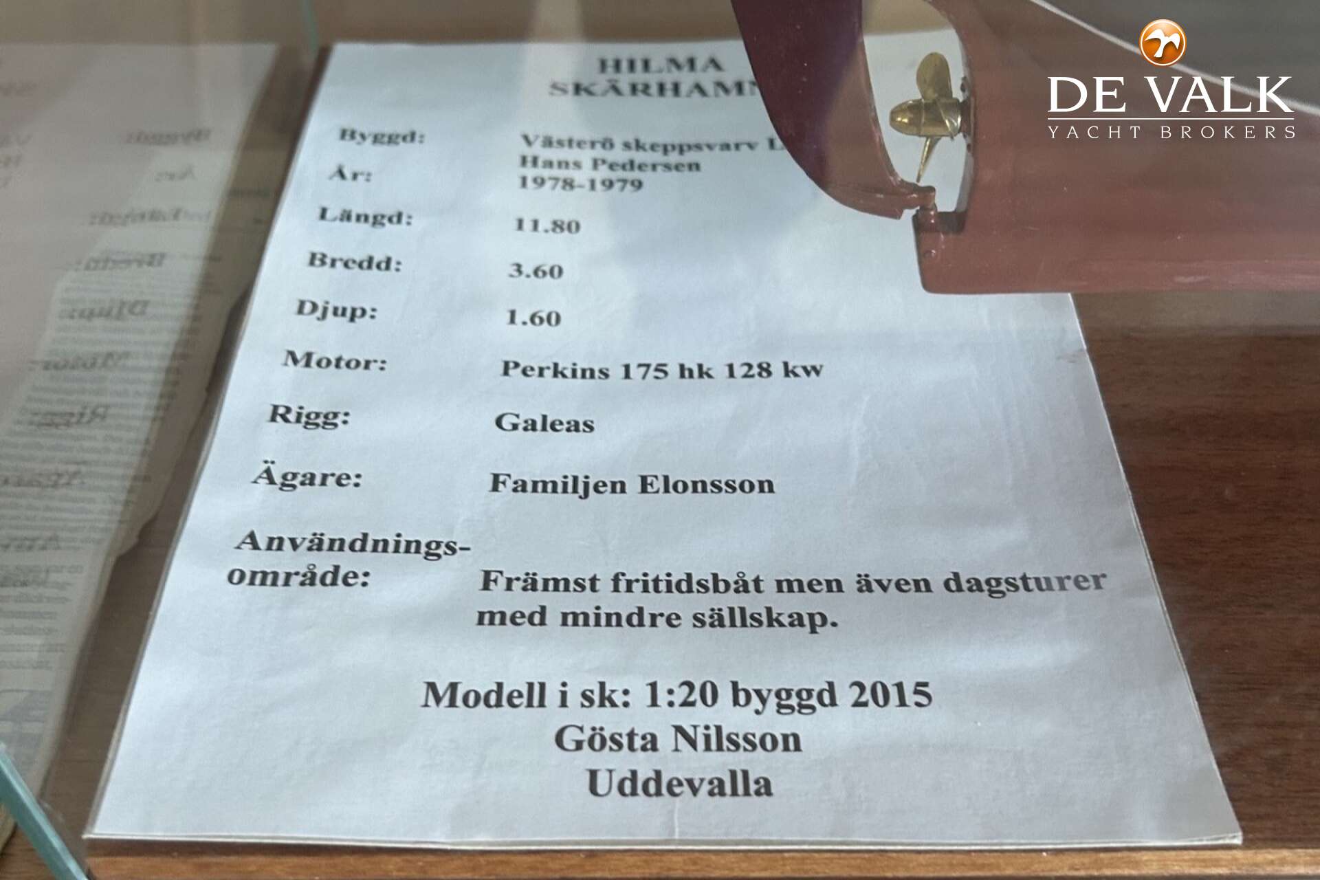 Small sailing ship From Laso — foto 14 van 35