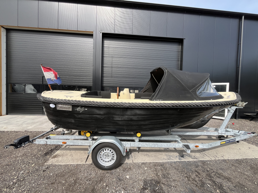 Liberty 560 sloep — foto 1 van 15