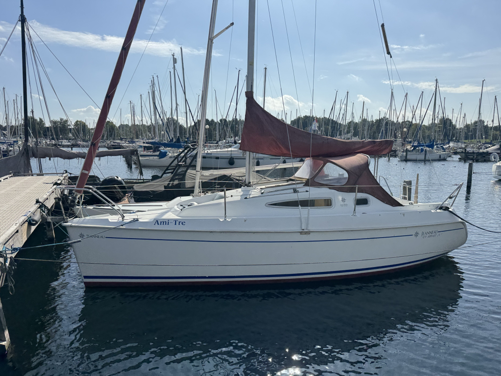 Jeanneau Sun Odyssey 24.2 — foto 1 van 26