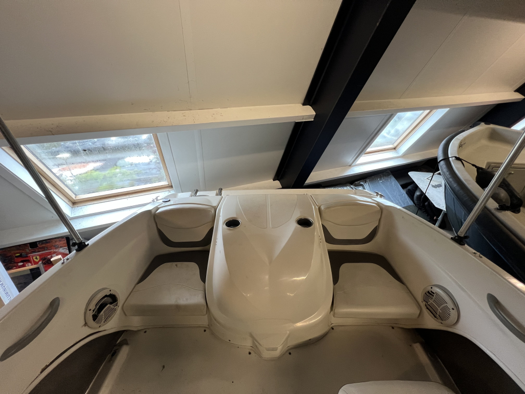 Bayliner 175 Bowrider — foto 6 van 11