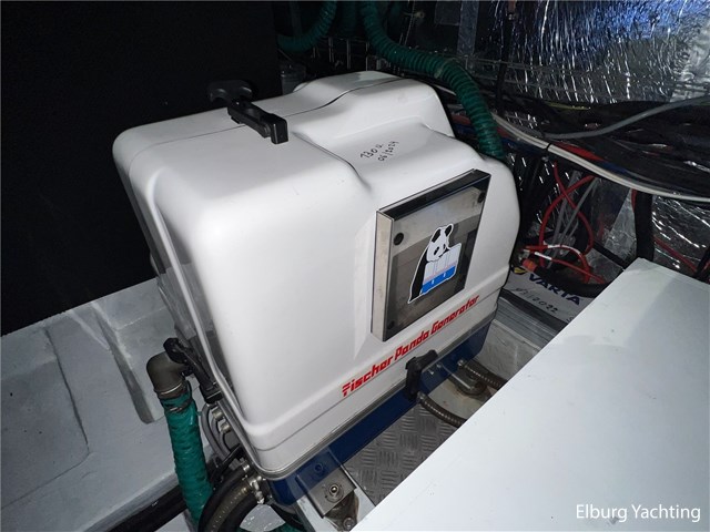 Bavaria 42 - Hardtop — foto 47 van 73