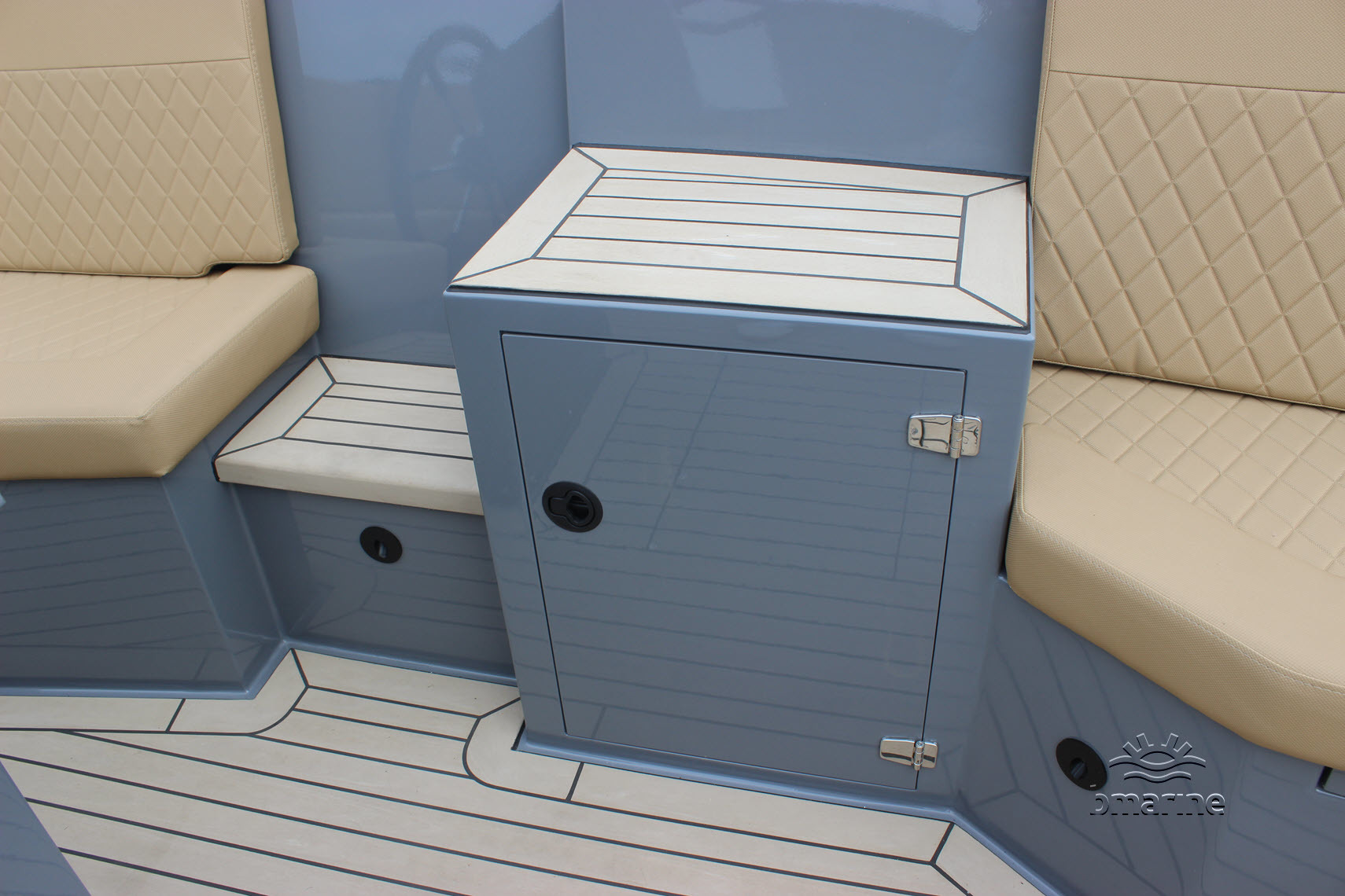 Elite 717 Tender — foto 10 van 34
