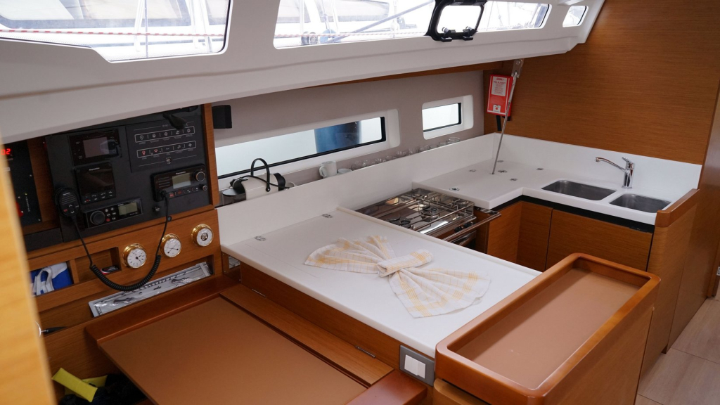 Jeanneau S.O. 440 — foto 13 van 23