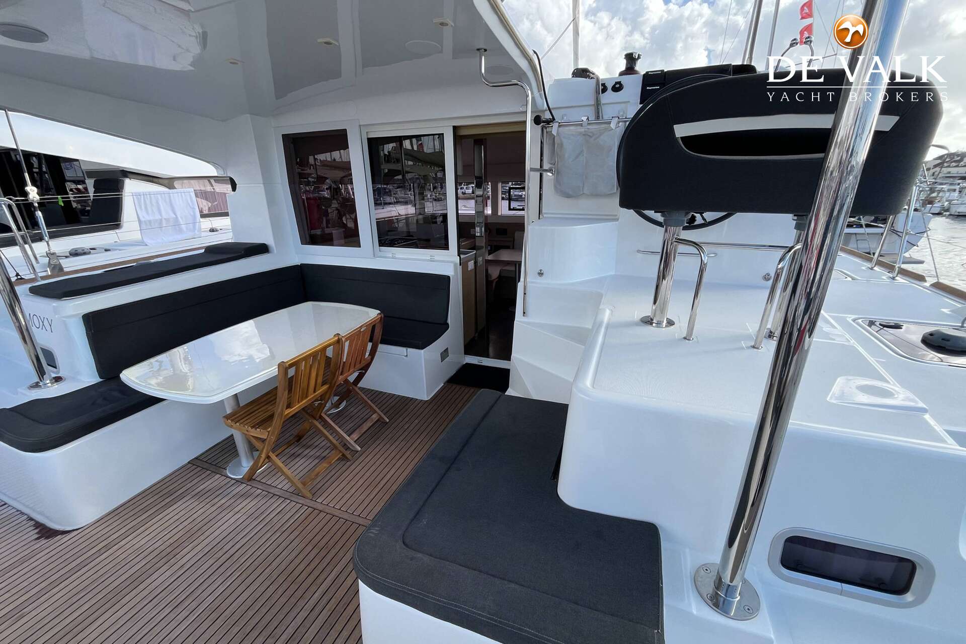 Lagoon 40 — foto 7 van 29
