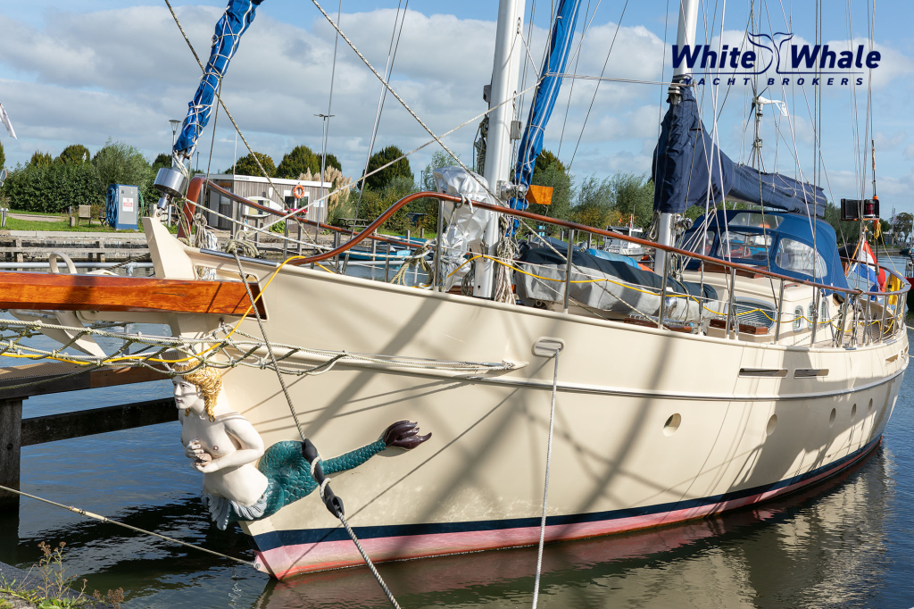 Pieter Beeldsnijder  Stagzeil schoener custom built refit — foto 2 van 87
