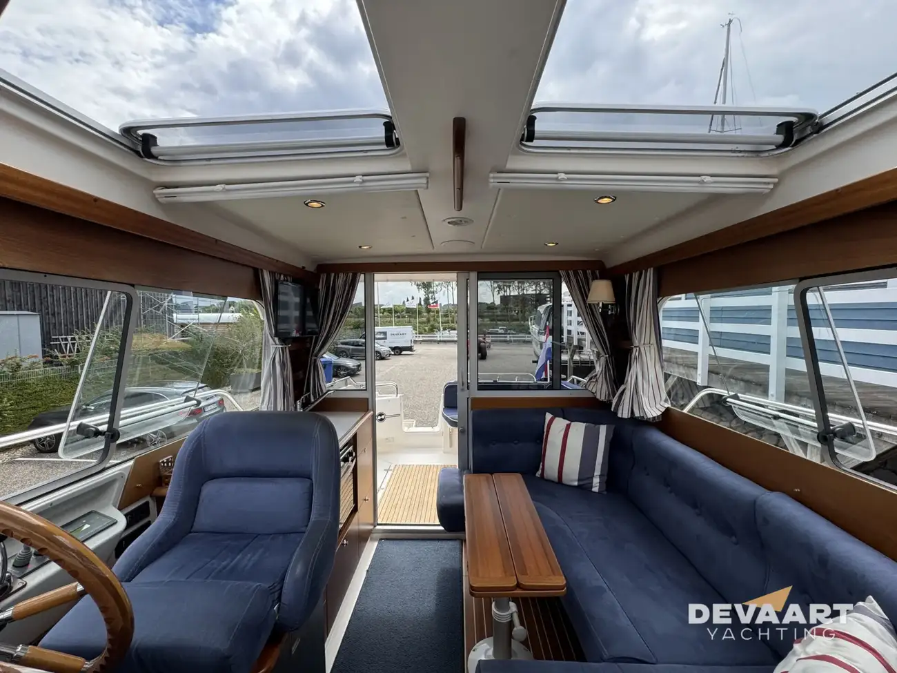 Nimbus 320 Coupe — foto 5 van 21