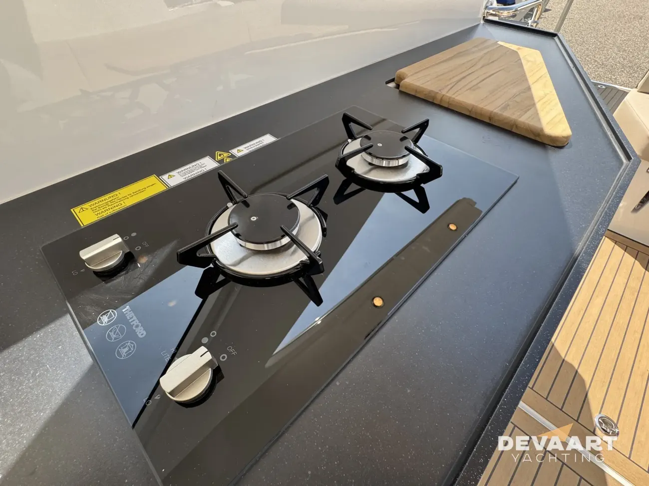 Sealine S335 — foto 10 van 32