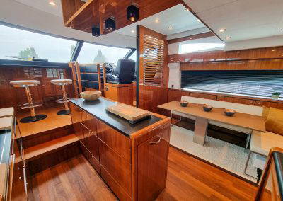 Fairline Squadron 70 — foto 10 van 11