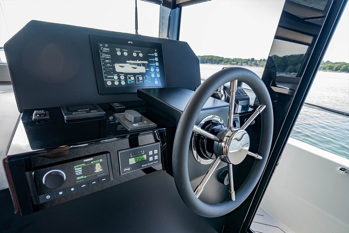 Cobra Yachts Gran Maestro 43 — foto 11 van 12