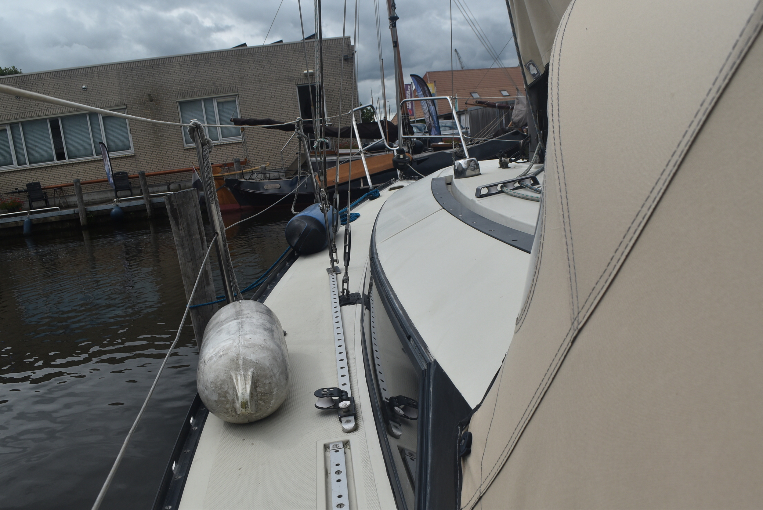 Friendship 28 Type 900 — foto 10 van 48