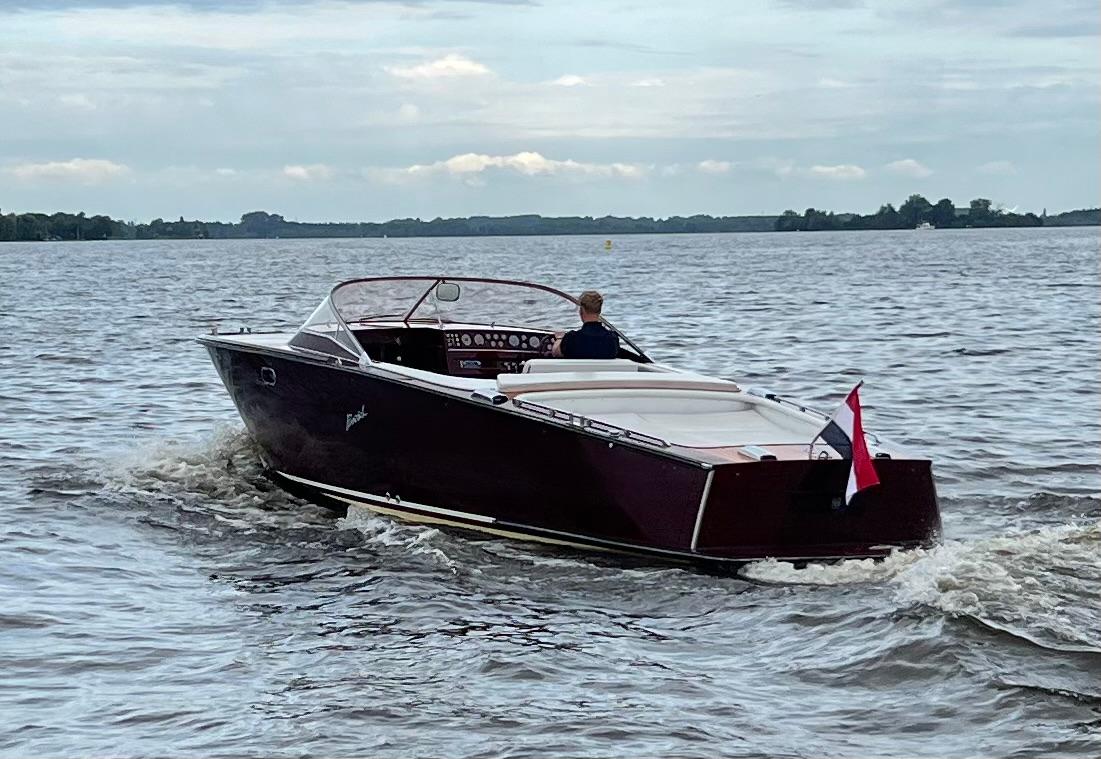 Boesch 850 Runabout Deluxe — foto 19 van 40