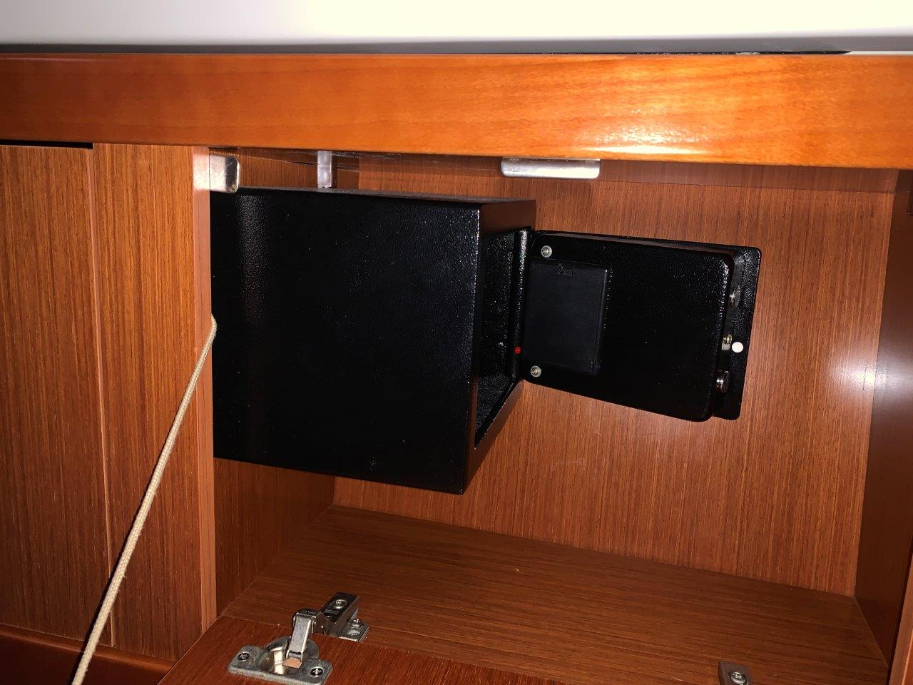 Beneteau Oceanis 46 — foto 63 van 90