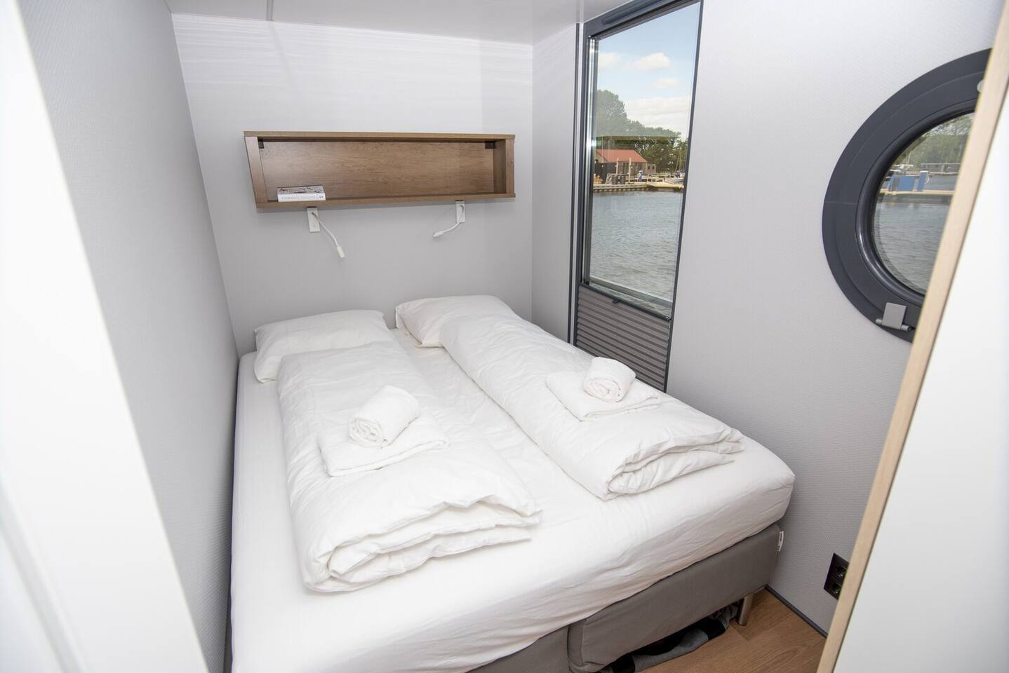 La Mare Houseboat Apartboat XL — foto 13 van 16