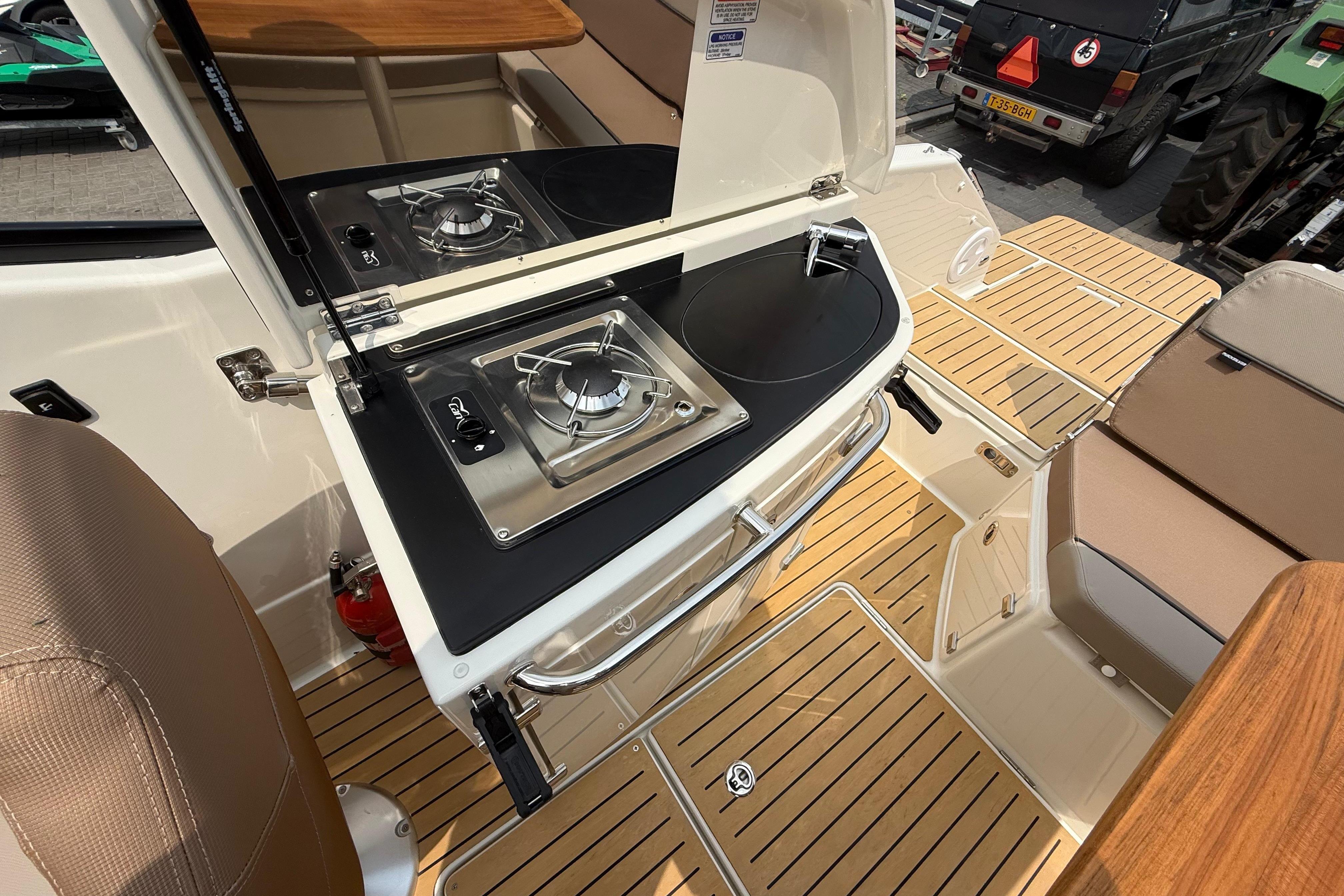 Quicksilver Activ 755 Cruiser — foto 12 van 27