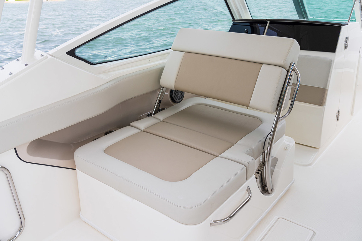 Boston Whaler 280 Vantage — foto 11 van 14