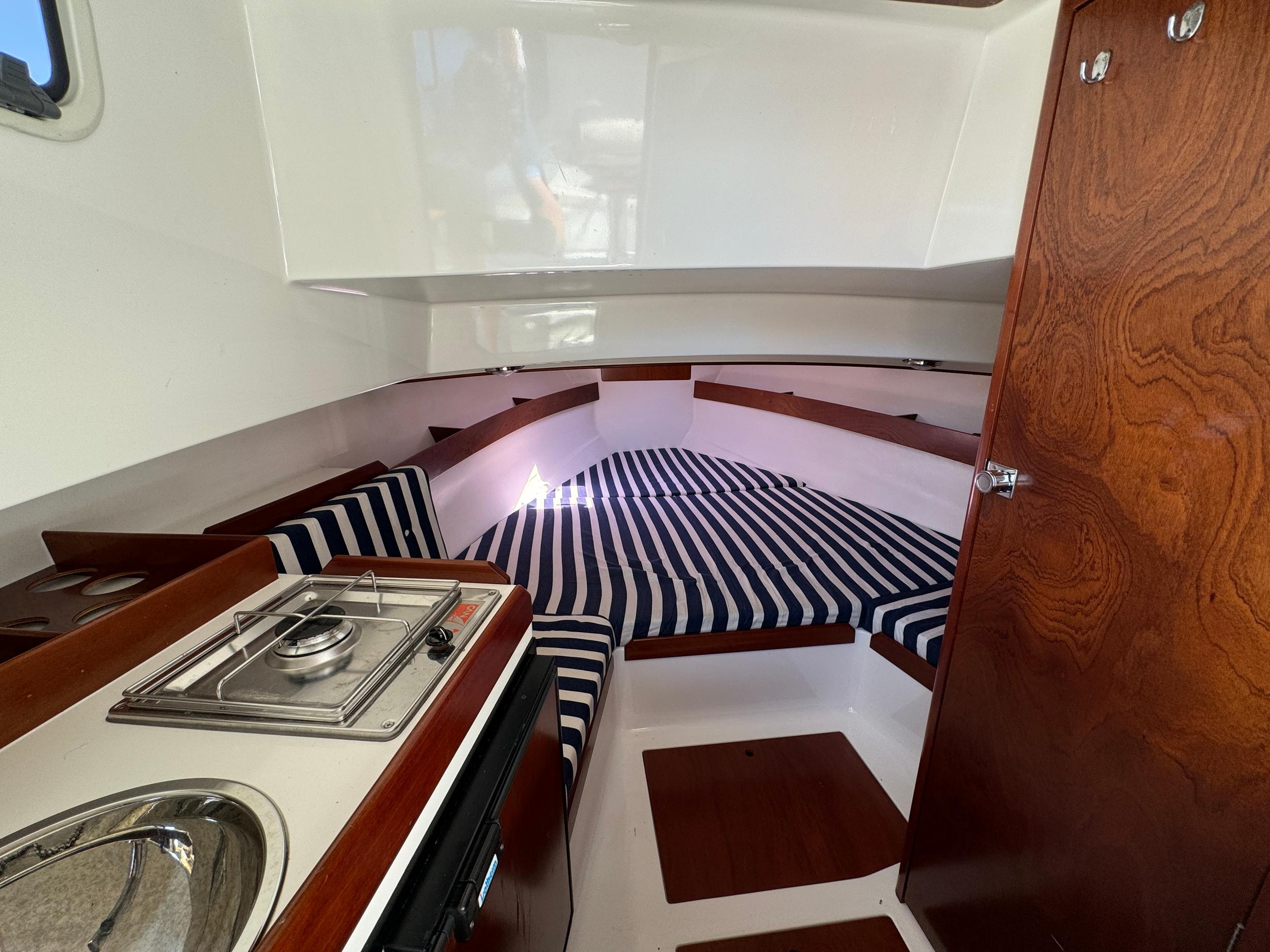 Rhea 750 open — foto 15 van 35