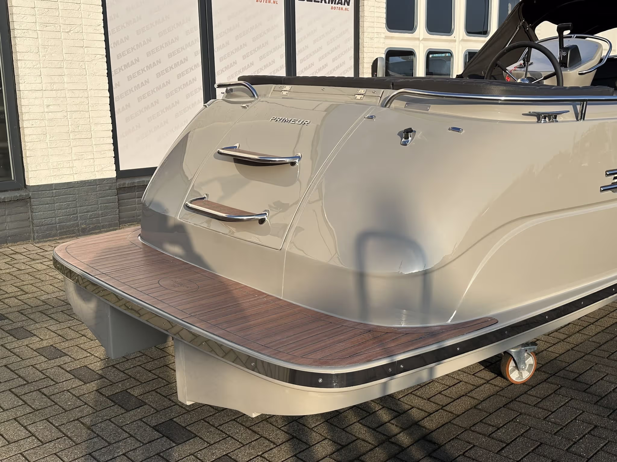 Primeur 710 Tender — foto 4 van 21