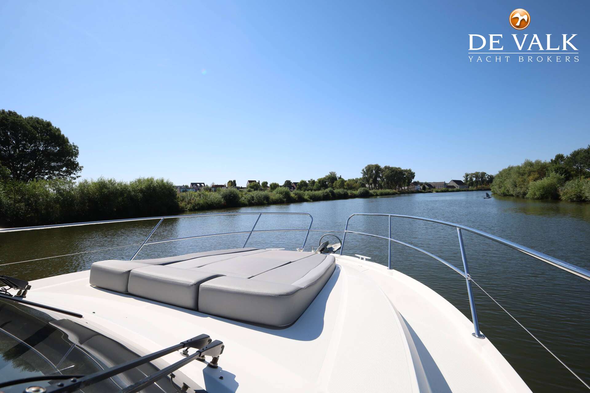 Beneteau Antares 36 — foto 8 van 39
