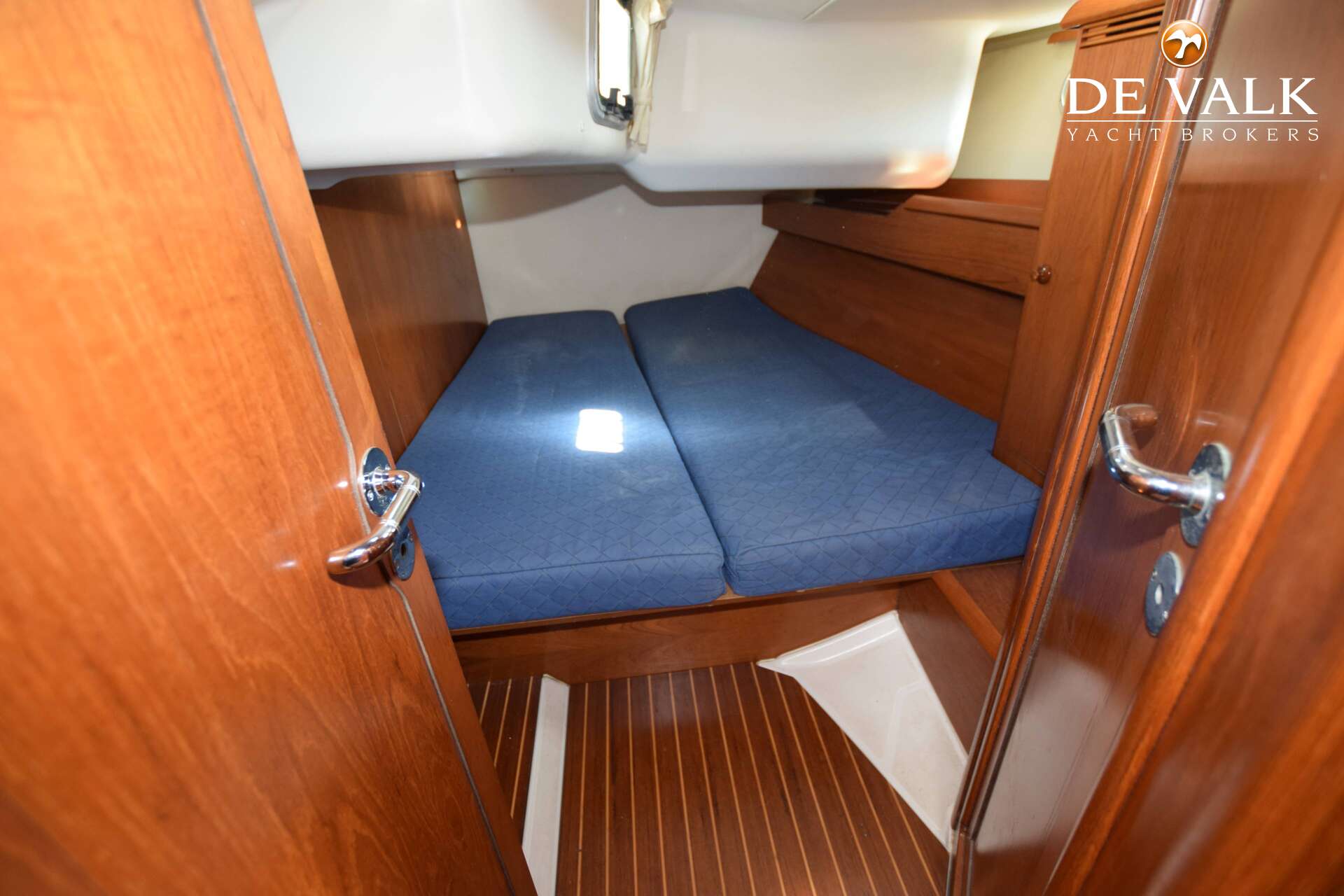 Jeanneau Sun Odyssey 49 — foto 35 van 38
