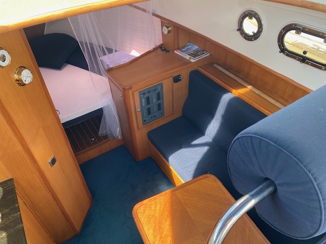 Menken  Newport Bass — foto 14 van 24