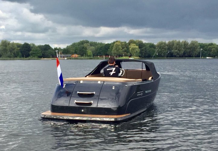 Primeur 710 tender DE GROOTSTE SLOEPENSHOWROOM VAN NEDERLAND — foto 10 van 16