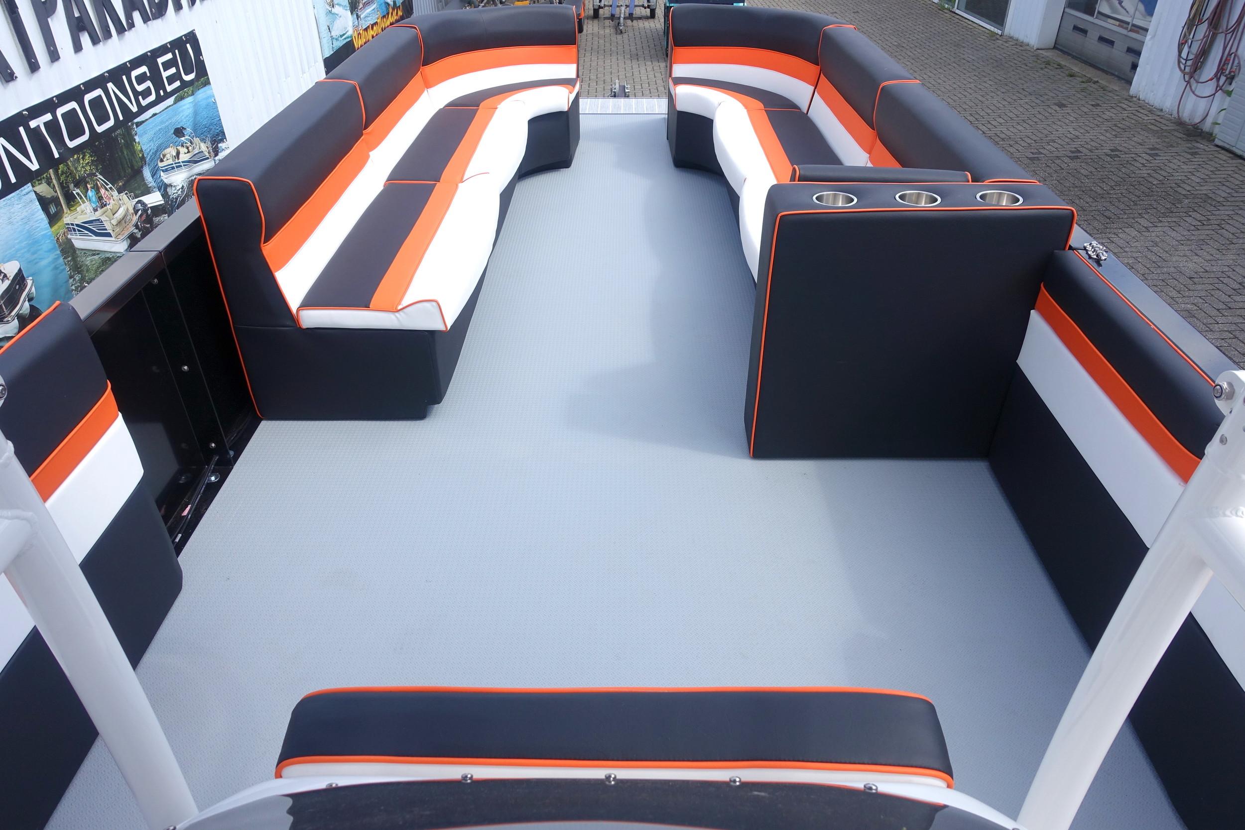 T.top Funcruiser 8.2 Verado 300 Pontoonboot — foto 17 van 42