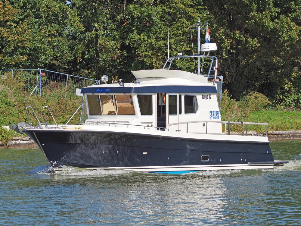 Oy Botnia Marine AB, Malax (Finland) Targa 32 Flybridge — foto 4 van 11