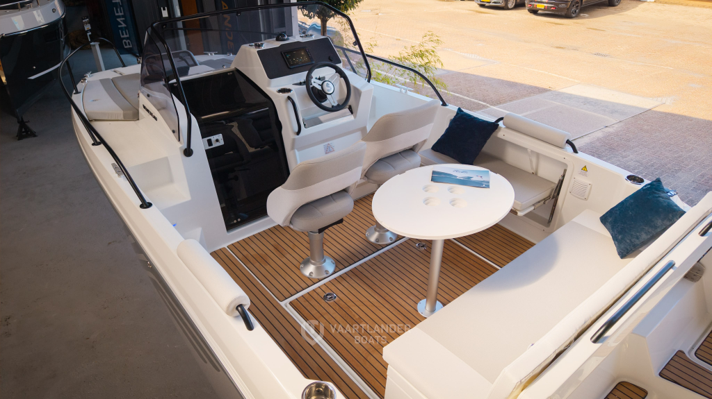 Beneteau Flyer 7 Sundeck | 200PK Honda IST | Pilot Edition — foto 5 van 30