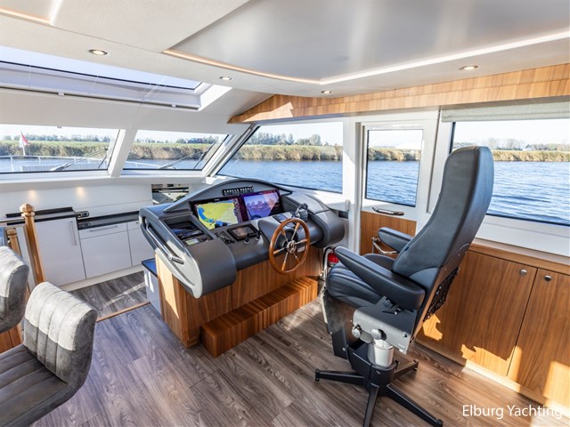 Pacific Pearl S200 — foto 7 van 95