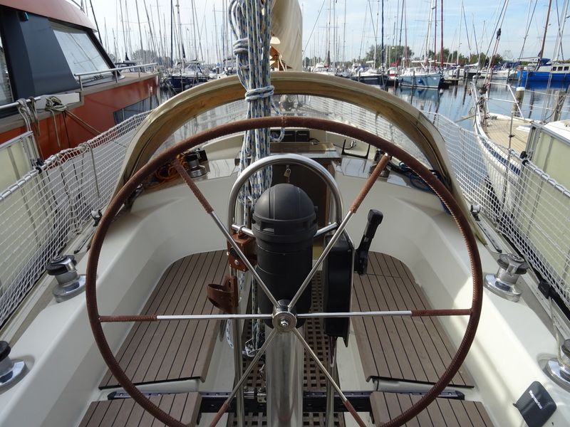 Dehler 372 — foto 2 van 14