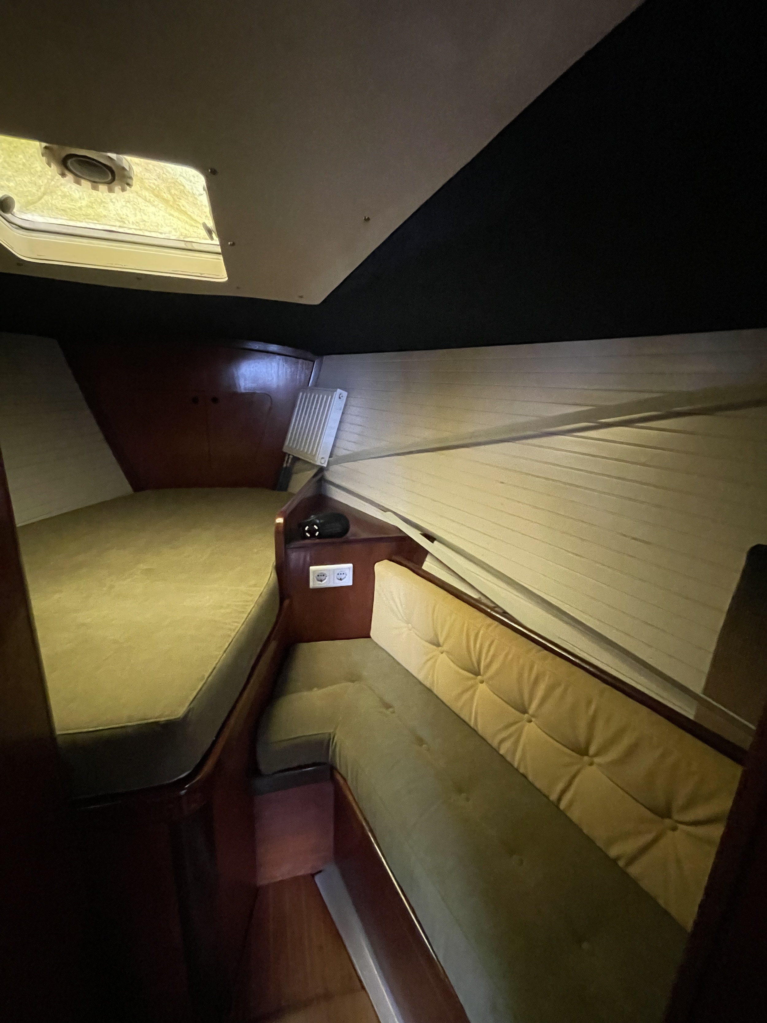 Beneteau First 42 — foto 14 van 30