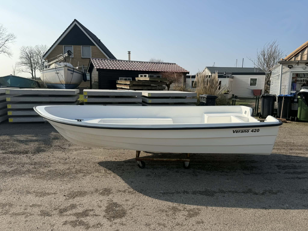 Verano 420 + 4 PK Tohatsu Four Stroke * — foto 4 van 5