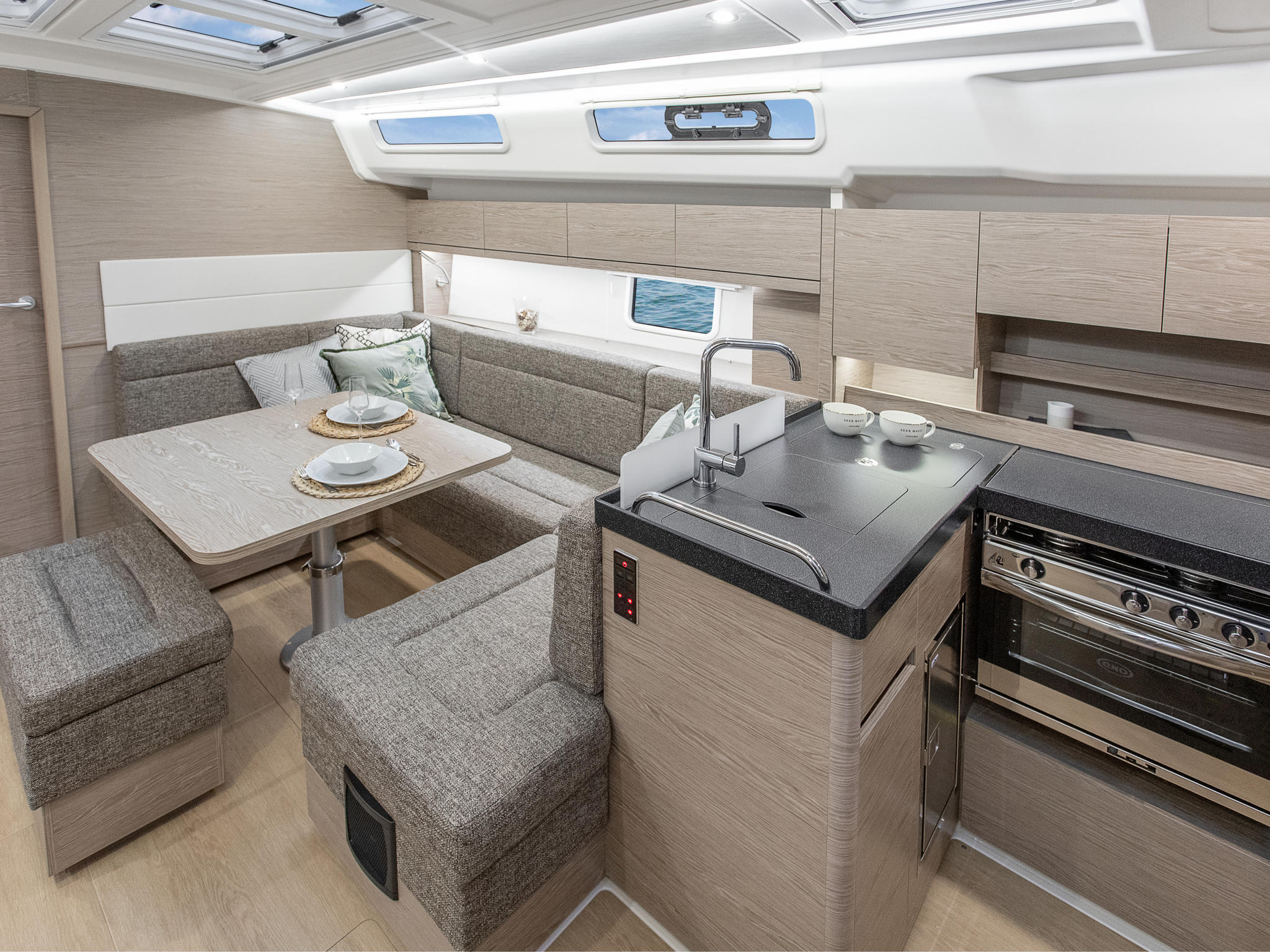 Hanse 458 — foto 4 van 8