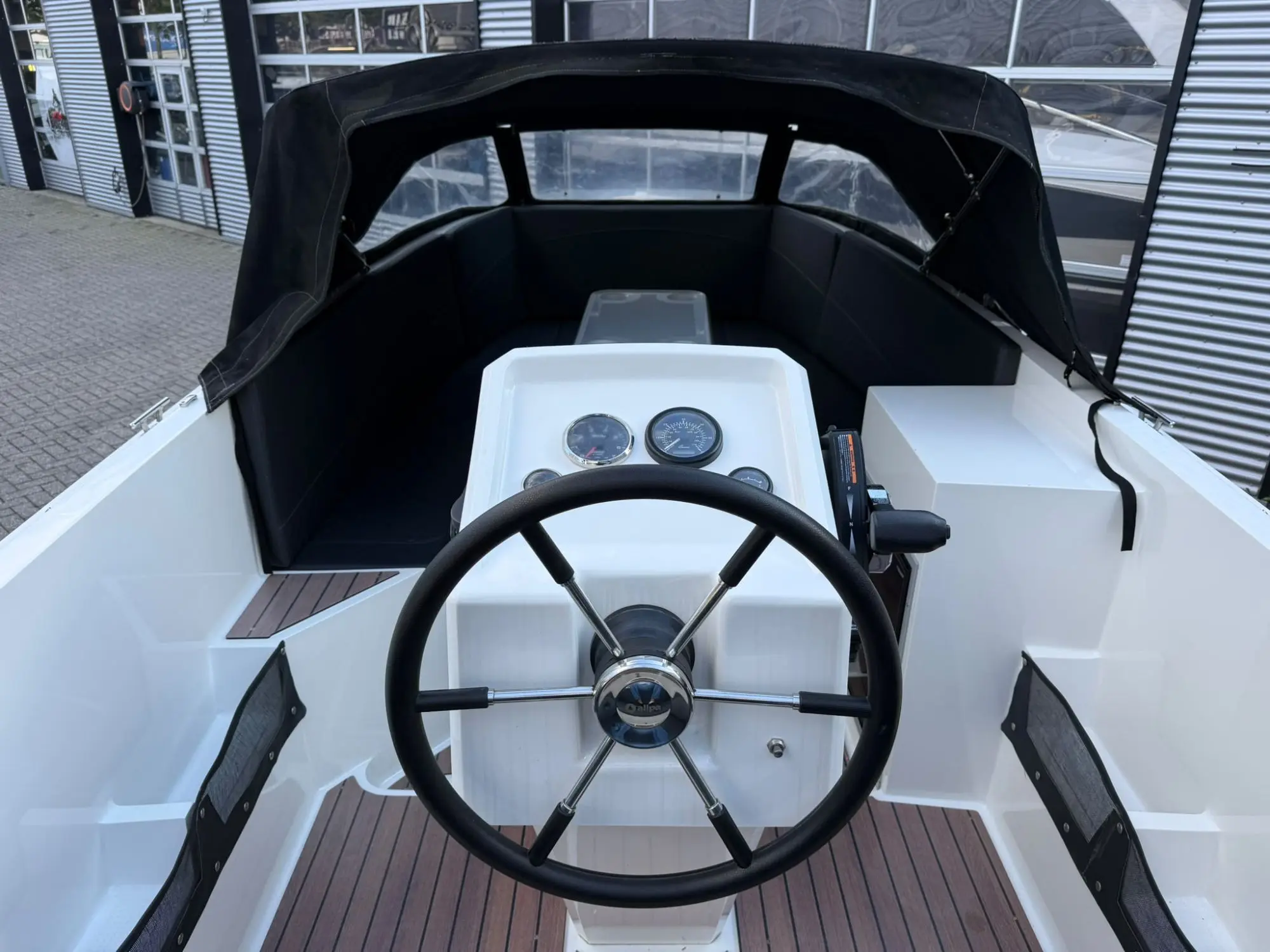 Remus 690 Tender — foto 9 van 20