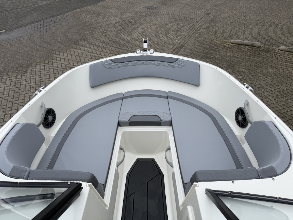 Bayliner Element M17 met Mercury 115pk Pro XS — foto 29 van 32