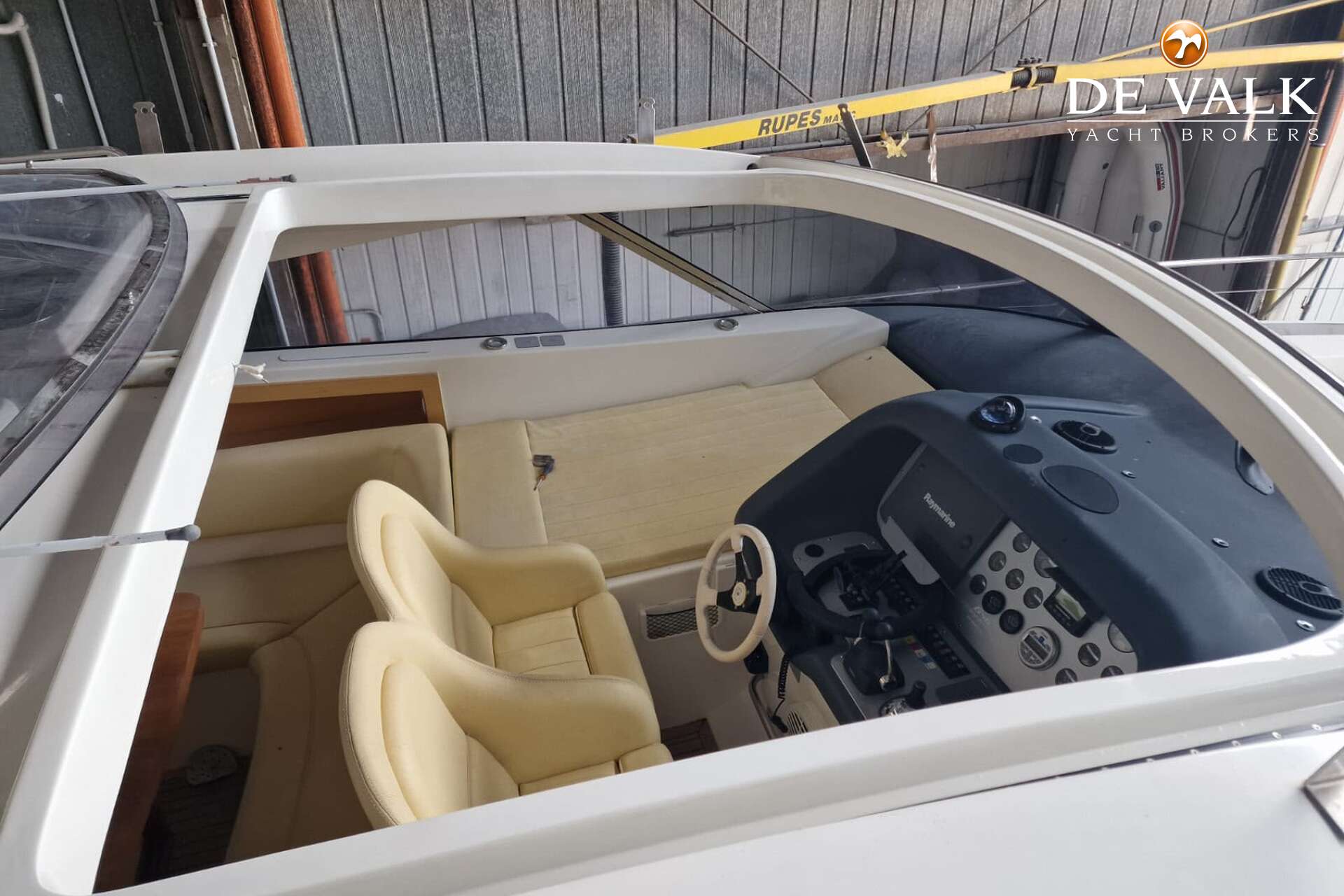 Primatist G46 — foto 32 van 34