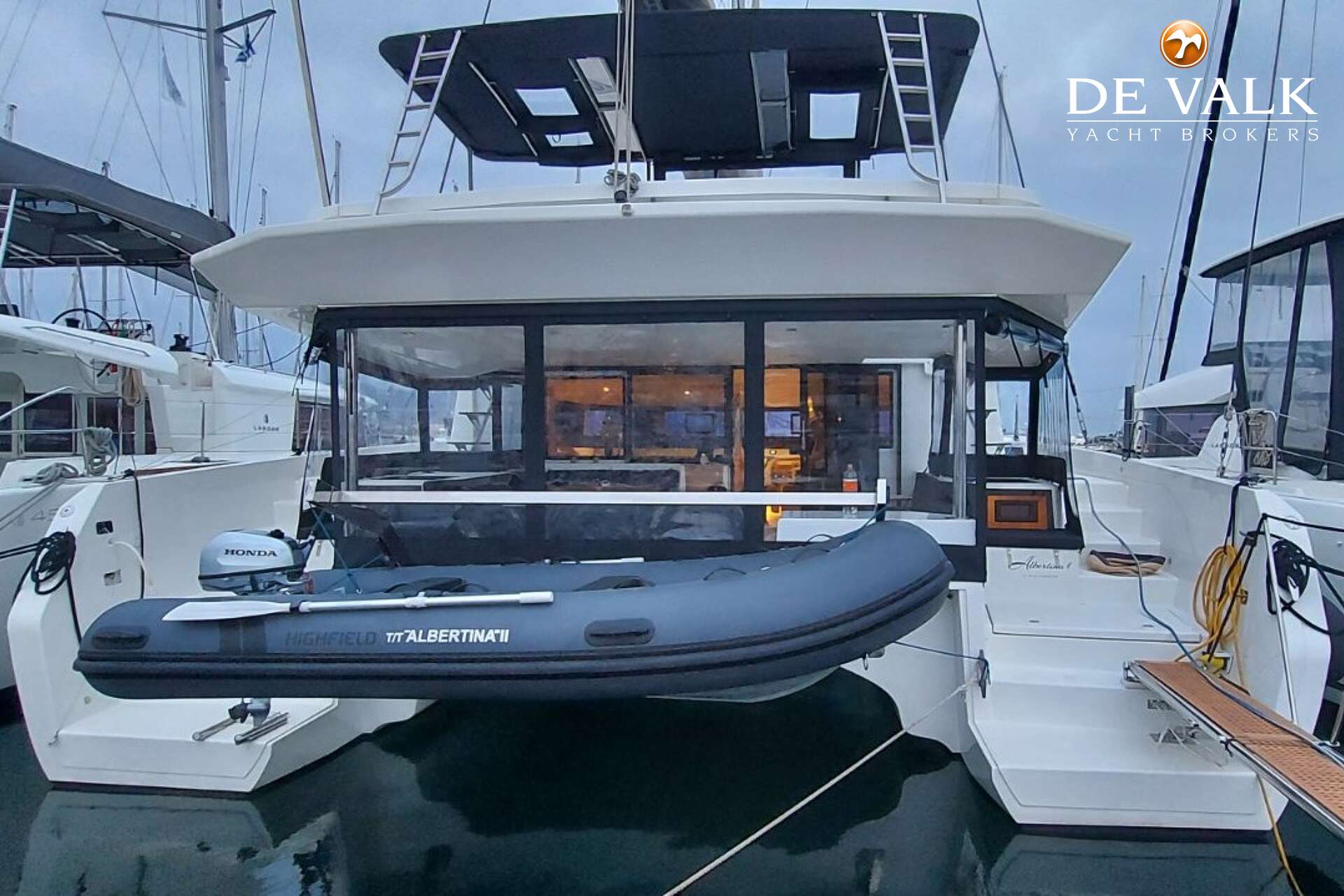 Dufour Catamaran 48 — foto 3 van 44