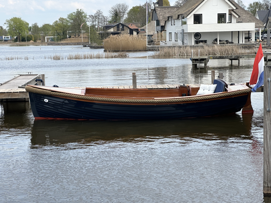 Akerboom Spiegelsloep 5.70 – Tijdloze klassieker met Vetus diesel  Inboard — foto 10 van 30