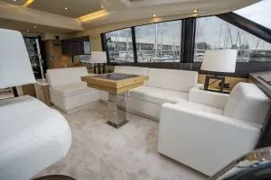 Prestige 560S — foto 35 van 239
