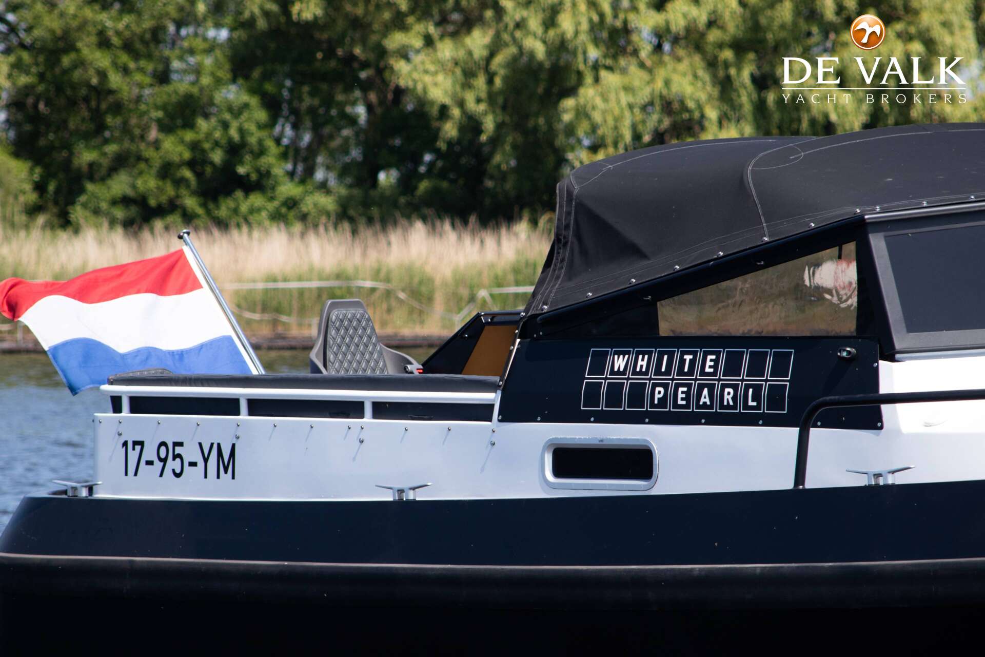 PLV Custom Build — foto 2 van 35