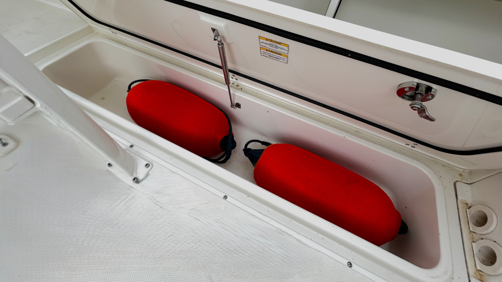 Boston Whaler 230 Outrage — foto 33 van 37
