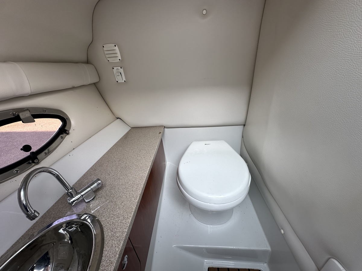 Crownline E6 — foto 7 van 22