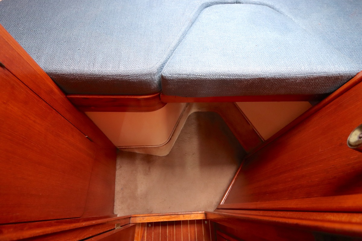Moody 376 — foto 27 van 64