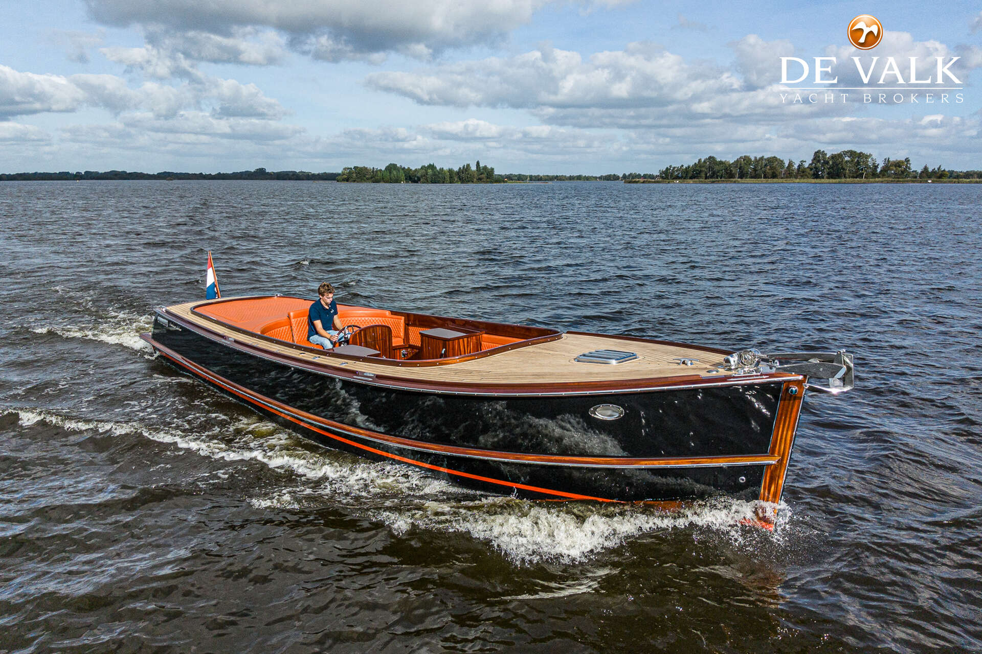 Brandaris Barkas 1100 Supersport Hybrid — foto 2 van 40