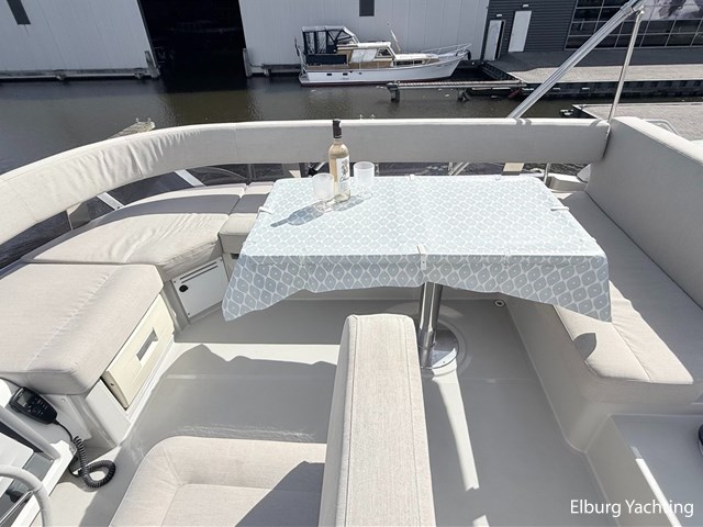 Bavaria E40 Flybridge — foto 57 van 87
