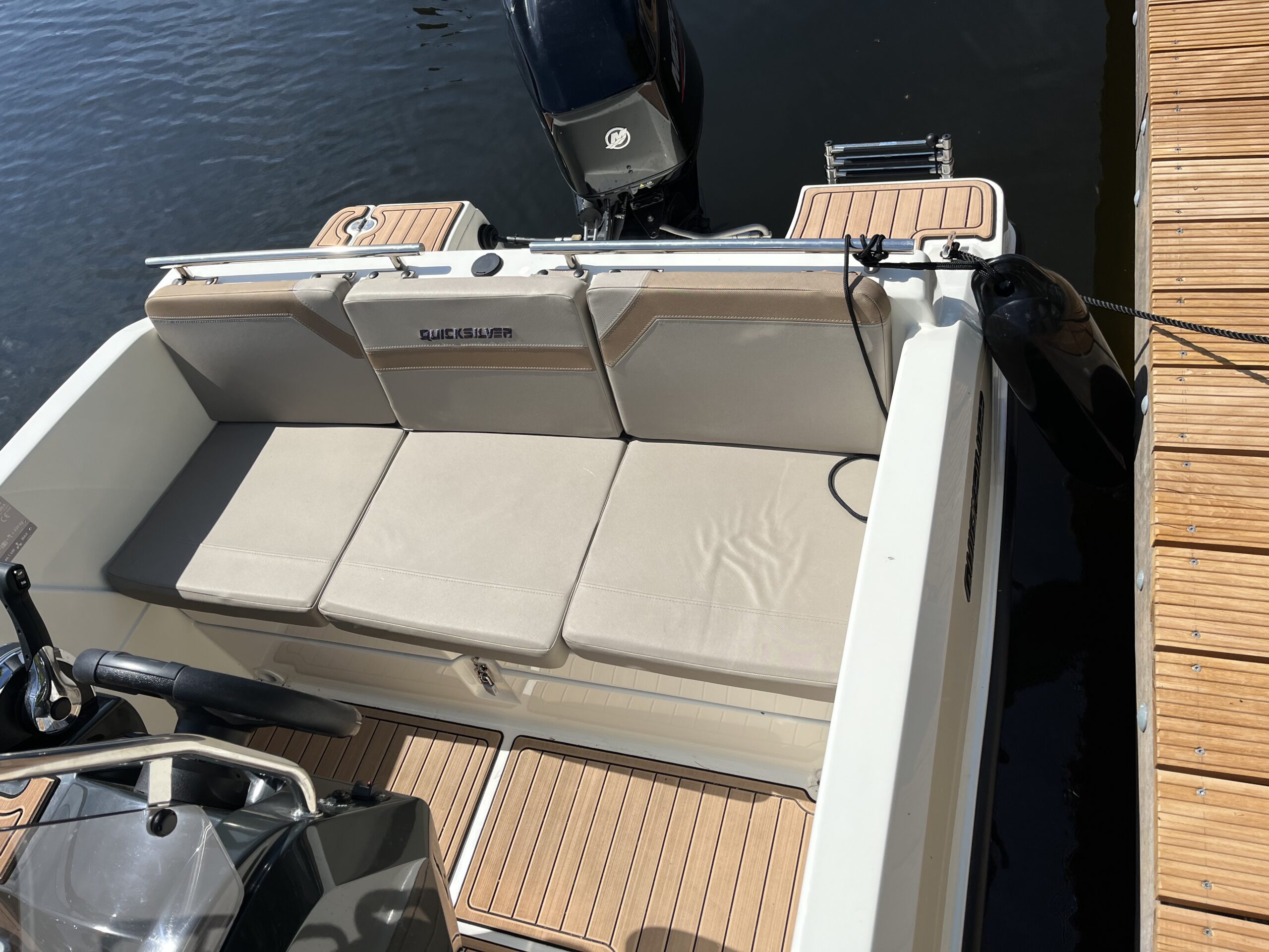 QUICKSILVER ACTIV 455 — foto 5 van 12